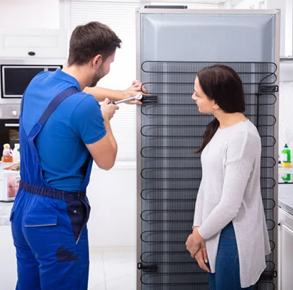 Skilled appliance technician at Upper Appliance Repair delivering expert diagnostics and long-lasting repair solutions. Appliance Technician in Cypress
