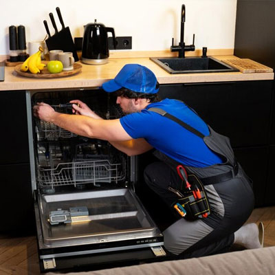Clear upfront pricing ensures honest estimates so customers fully understand the repair cost before service. Fair Dallas Appliance Repair Service