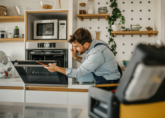 Oven & Range