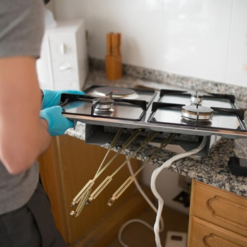 Trained range technicians at our appliance repair company in New Jersey, handling burner, ignition and fuel flow concerns safely. Professional Gas Repair Service